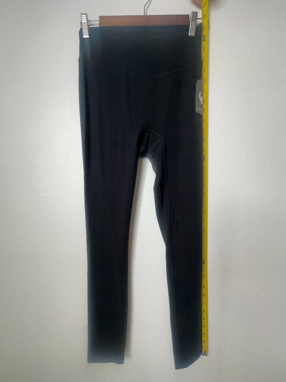 NAMARIE Non-Toxic Black Leggings Medium